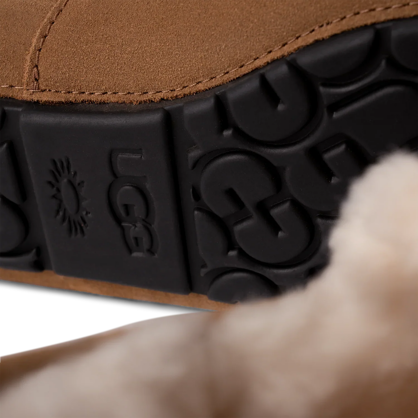 Chausson UGG Ascot Chestnut