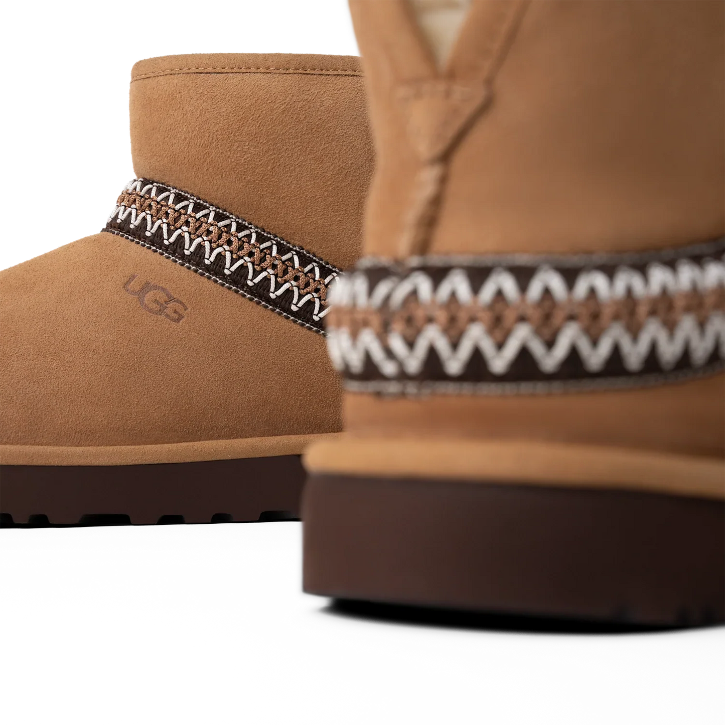 UGG Classic Mini Crescent Châtaigne