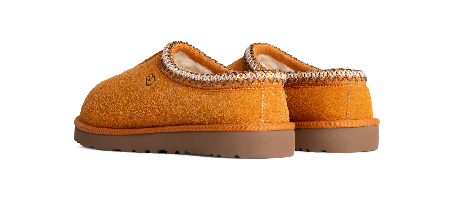 Chausson en daim doux Tasman UGG Tasman Shaggy de couleur Abricot foncé